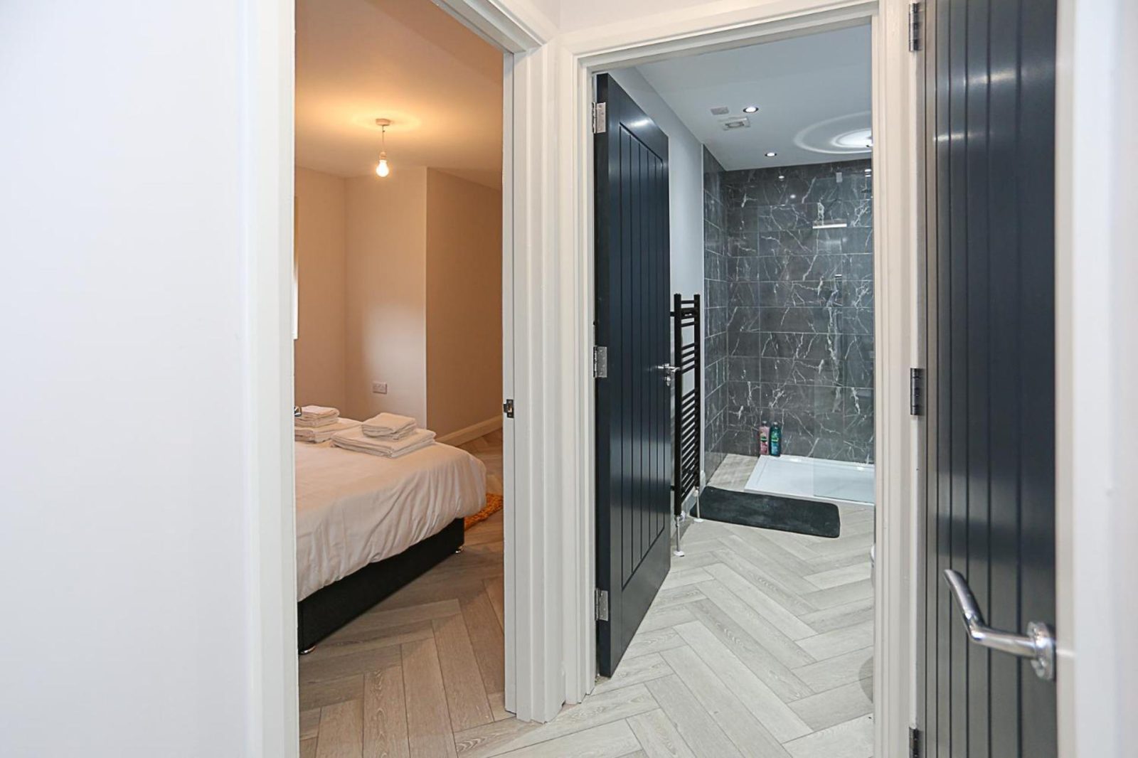 No1 Luxury Service Apartments — photo 5