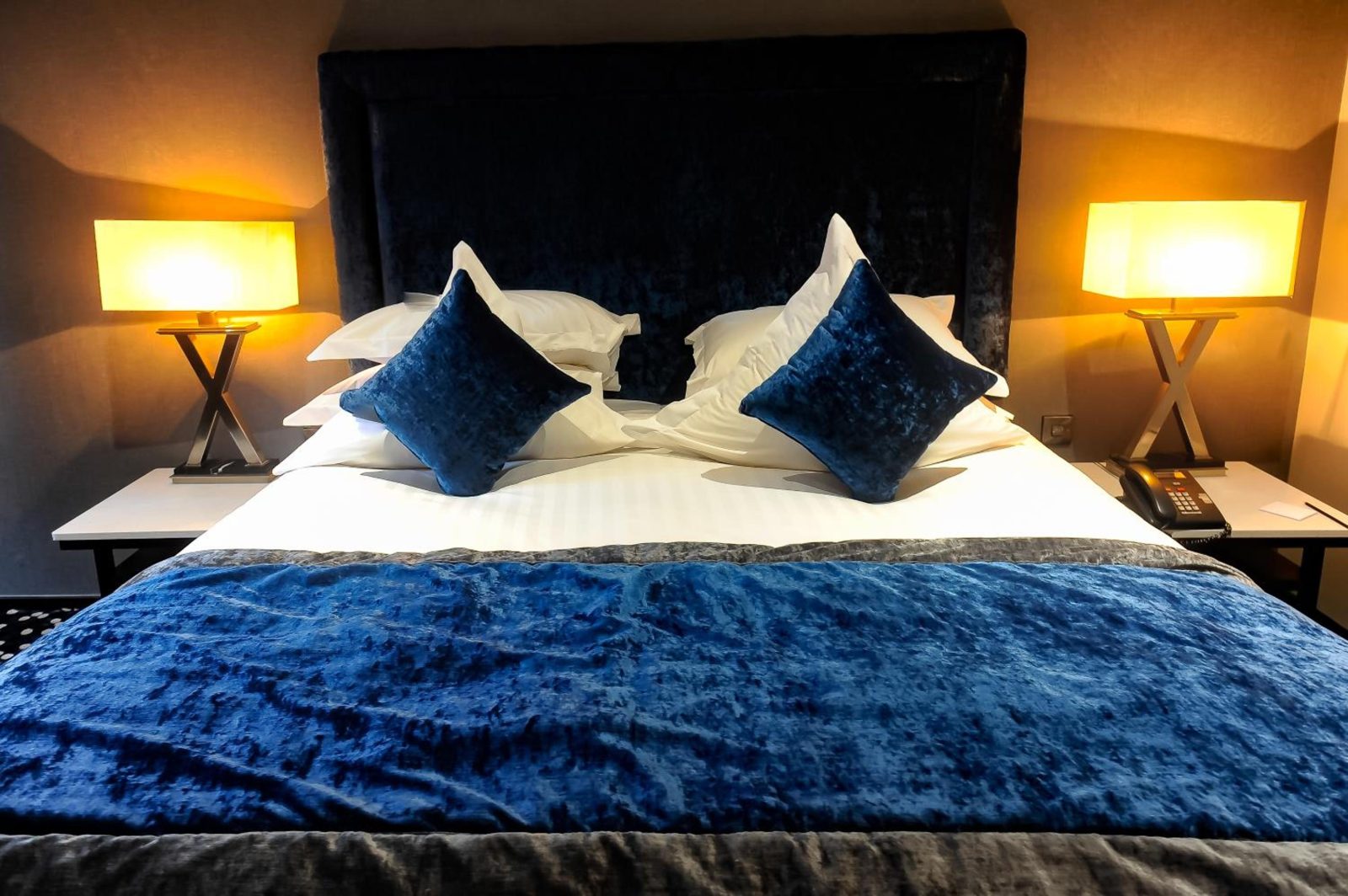 DoubleTree by Hilton Belfast City Ten Square — photo 7