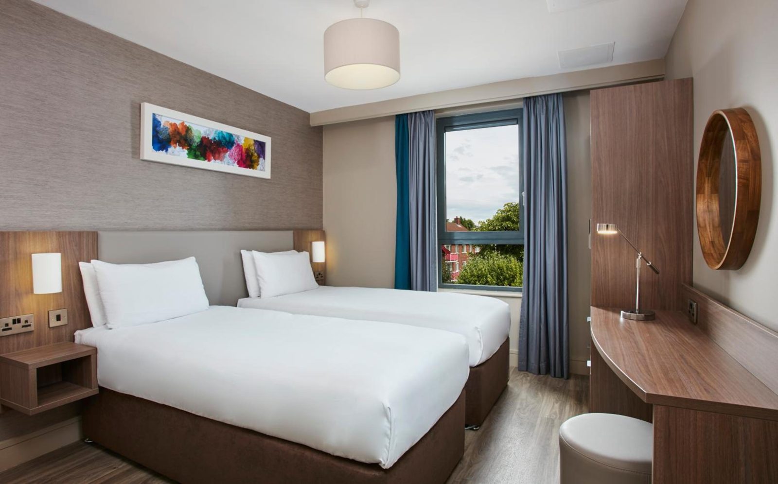 Cordia Serviced Apartments - Free on-site parking — photo 7