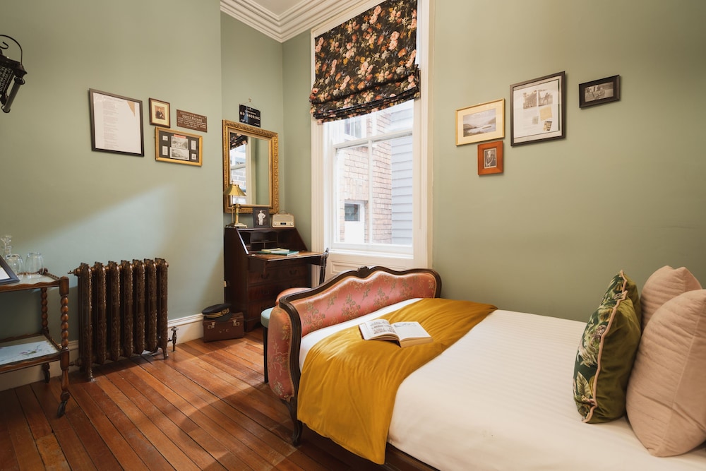 The Harrison Chambers of Distinction — photo 5